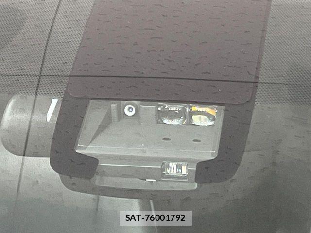 Toyota SIENTA 2019-12 8782033-4
