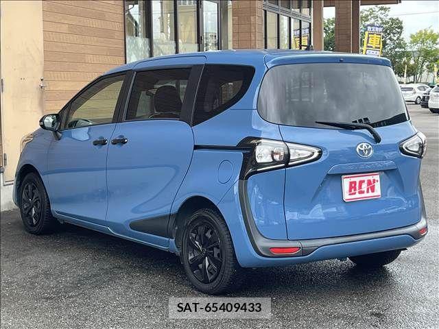 Toyota SIENTA 2020-10 8782032-7