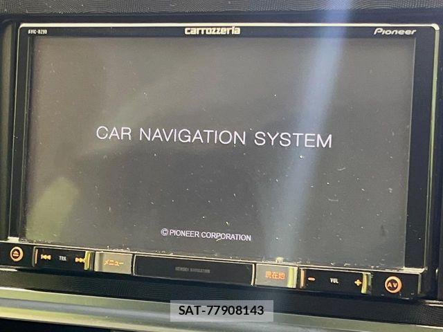 Toyota SIENTA 2015-11 8782040-2