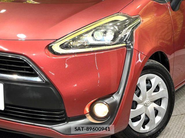 Toyota SIENTA 2016-07 8782043-11