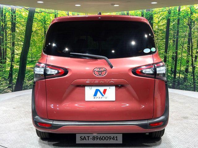 Toyota SIENTA 2016-07 8782043-15