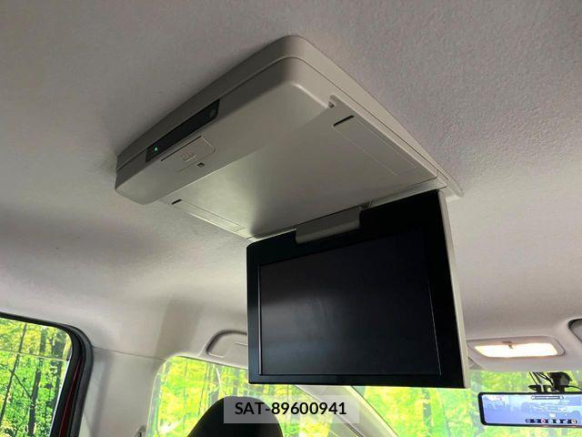 Toyota SIENTA 2016-07 8782043-2