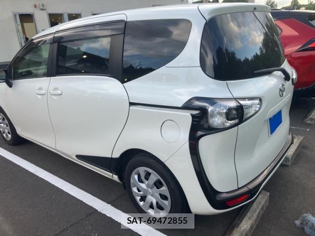 Toyota SIENTA 2017-06 8797481-4