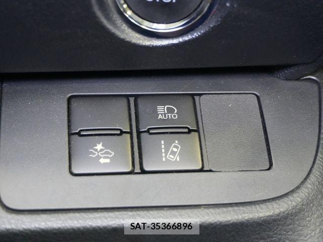 Toyota SIENTA 2016-07 8797480-11