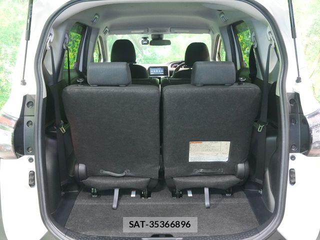 Toyota SIENTA 2016-07 8797480-28