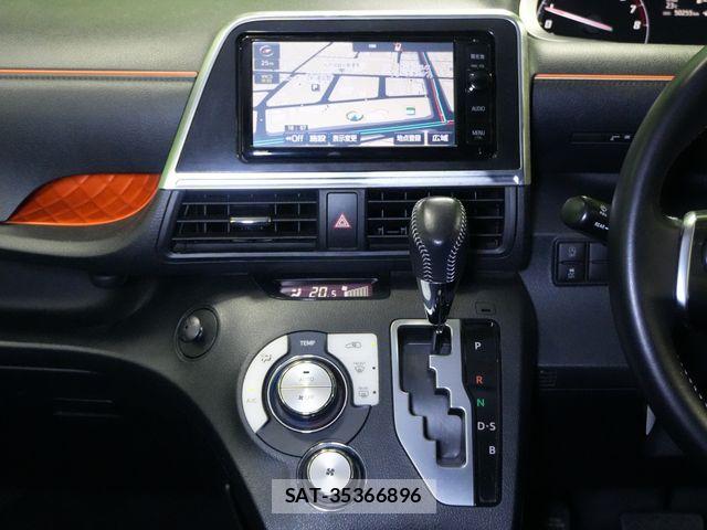 Toyota SIENTA 2016-07 8797480-6