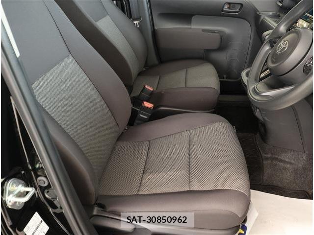 Toyota SIENTA 2024-10 8797472-11