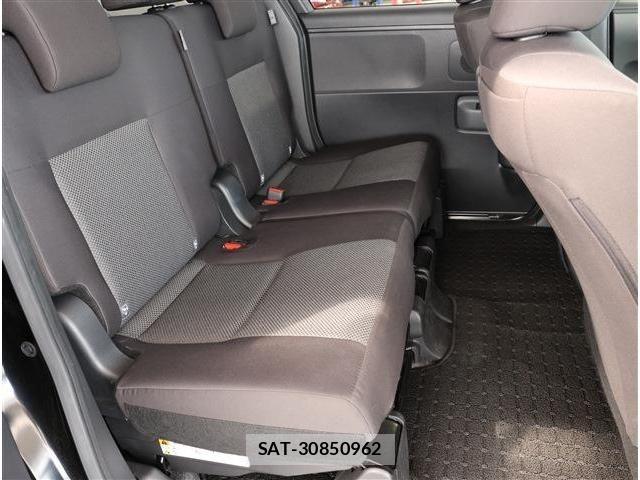 Toyota SIENTA 2024-10 8797472-12