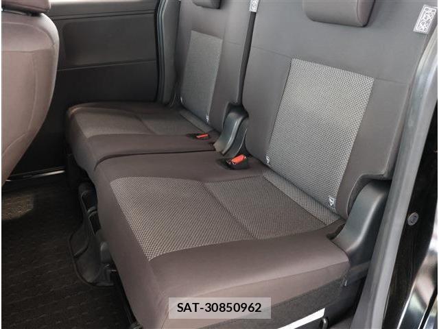 Toyota SIENTA 2024-10 8797472-14