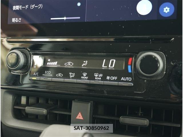 Toyota SIENTA 2024-10 8797472-7