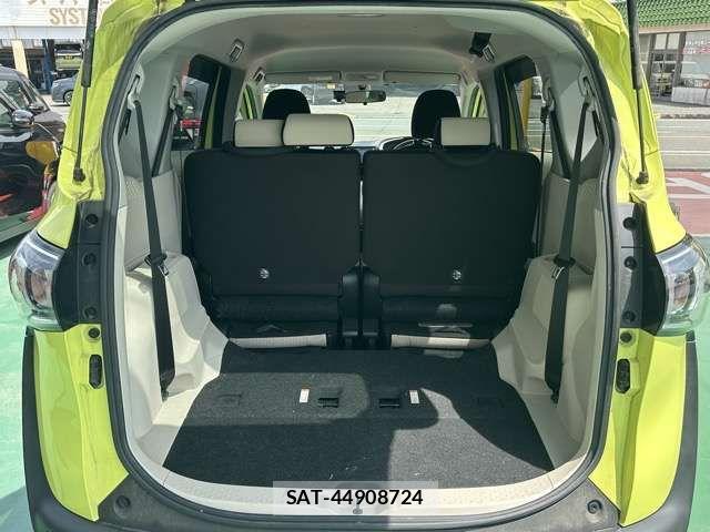 Toyota SIENTA 2021-06 8797474-11