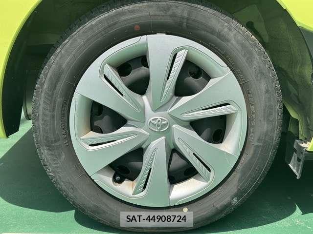 Toyota SIENTA 2021-06 8797474-13