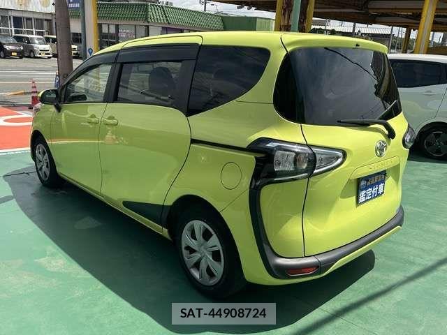 Toyota SIENTA 2021-06 8797474-3