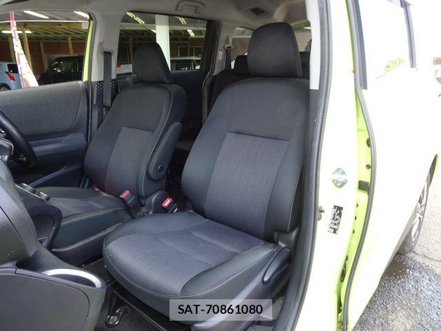 Toyota SIENTA 2019-02 8797479-14