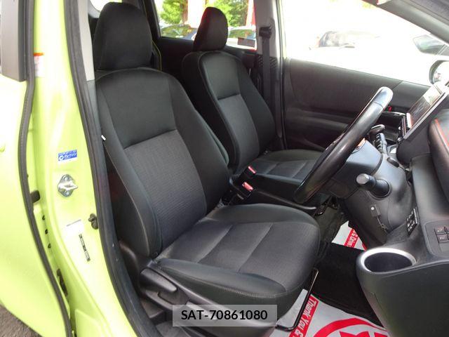 Toyota SIENTA 2019-02 8797479-15