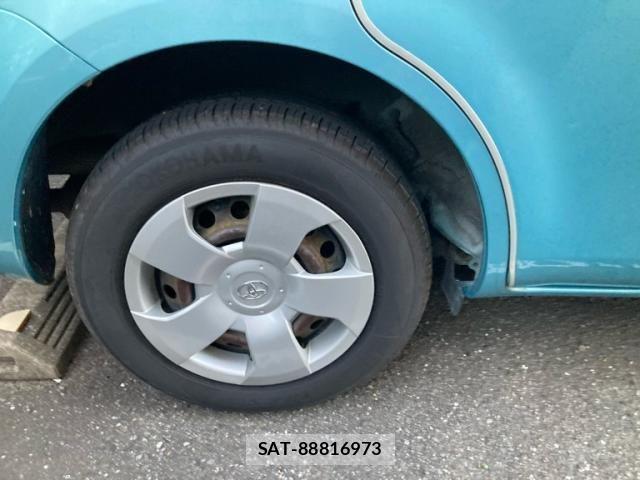 Toyota SIENTA 2008-04 8797482-12