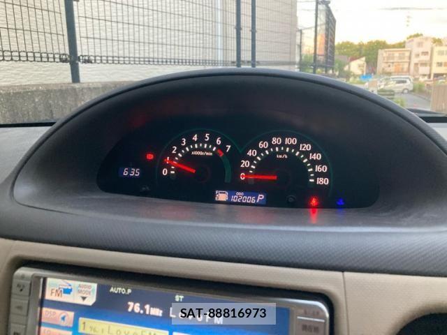 Toyota SIENTA 2008-04 8797482-18