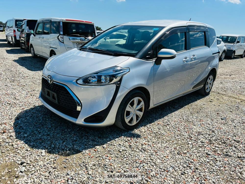 Toyota SIENTA 2019-07 8711599-0