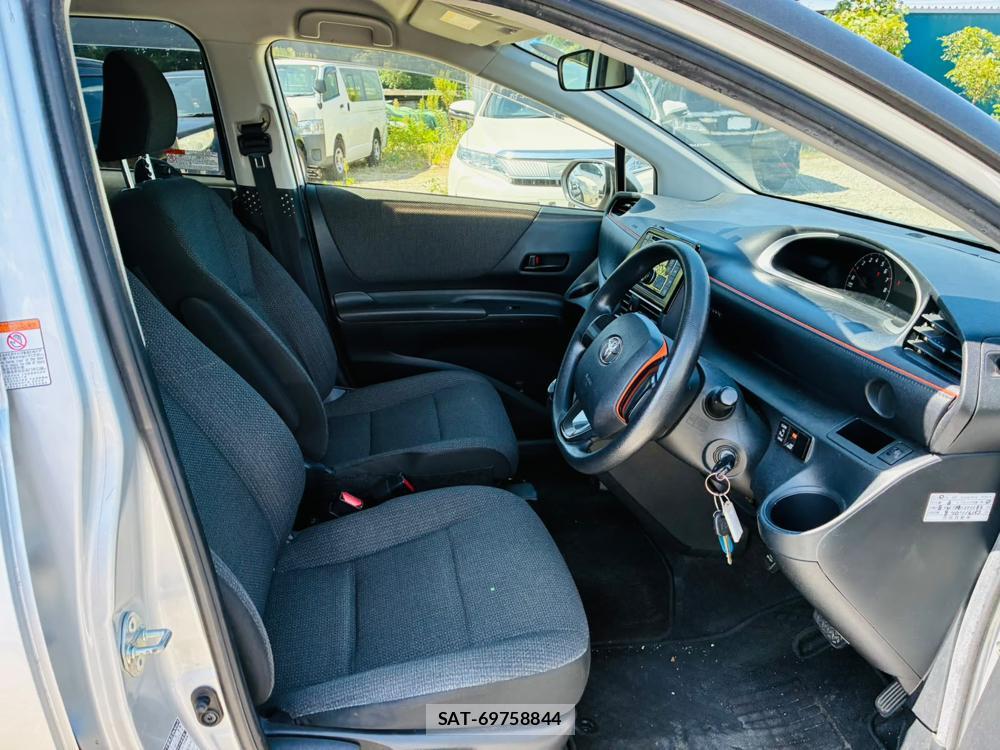 Toyota SIENTA 2019-07 8711599-11