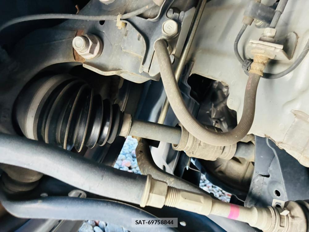Toyota SIENTA 2019-07 8711599-31
