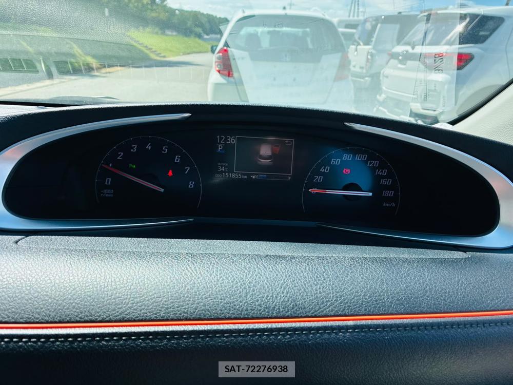 Toyota SIENTA 2019-09 8603287-15