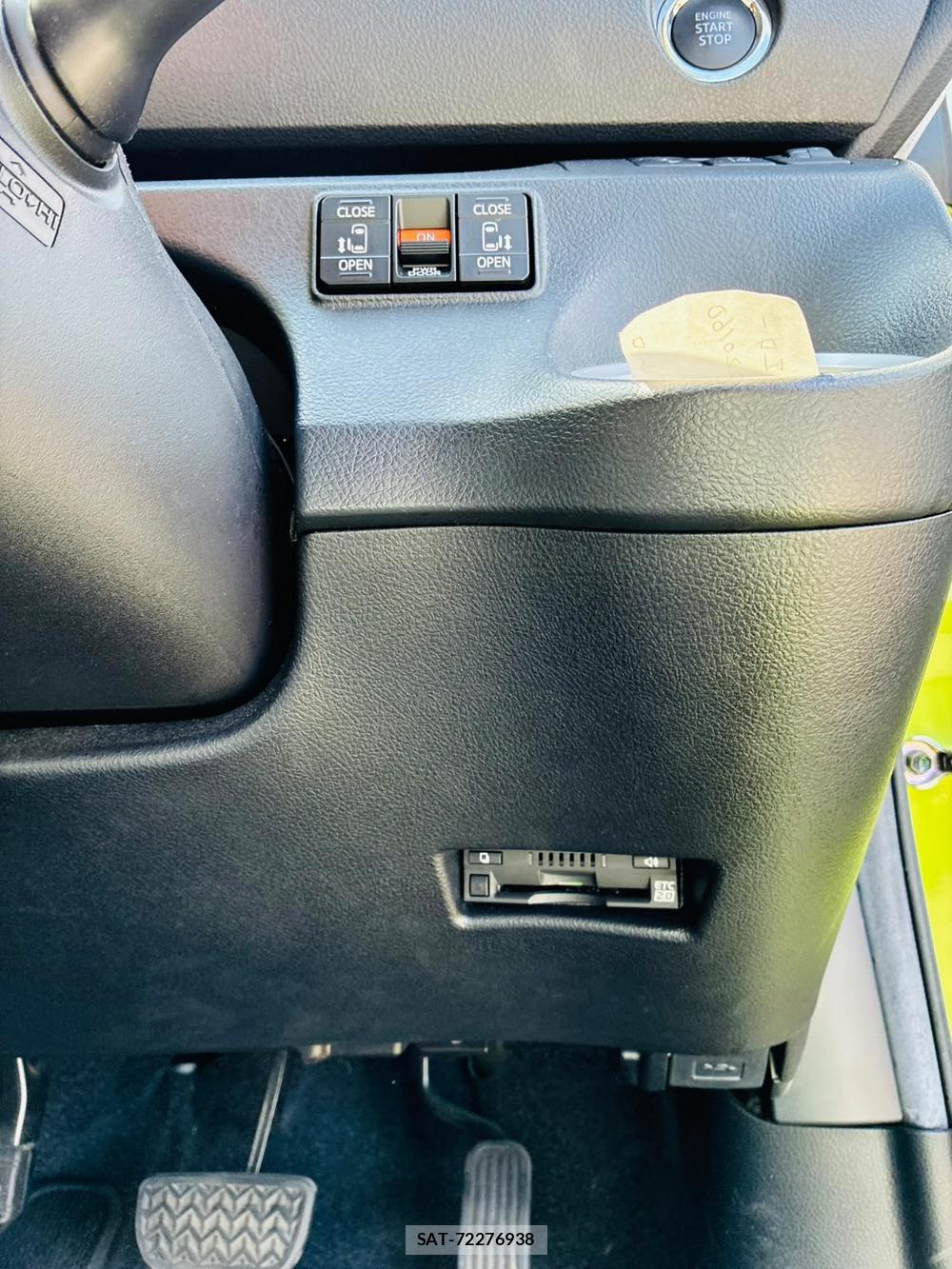 Toyota SIENTA 2019-09 8603287-16