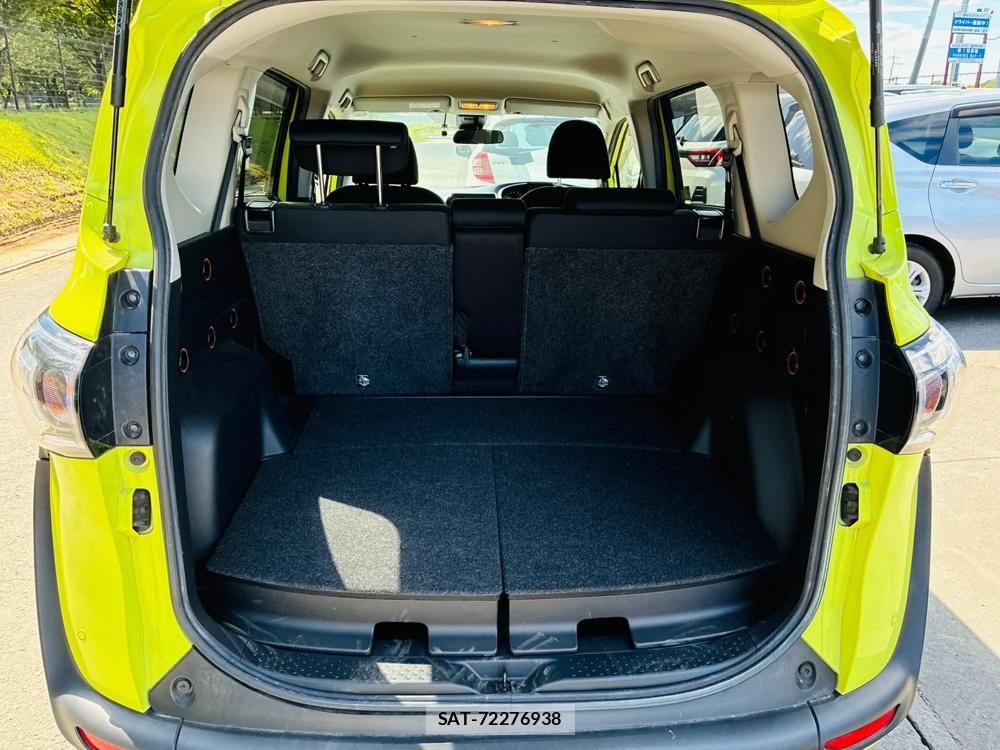 Toyota SIENTA 2019-09 8603287-24
