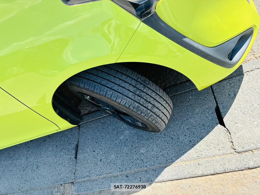 Toyota SIENTA 2019-09 8603287-31