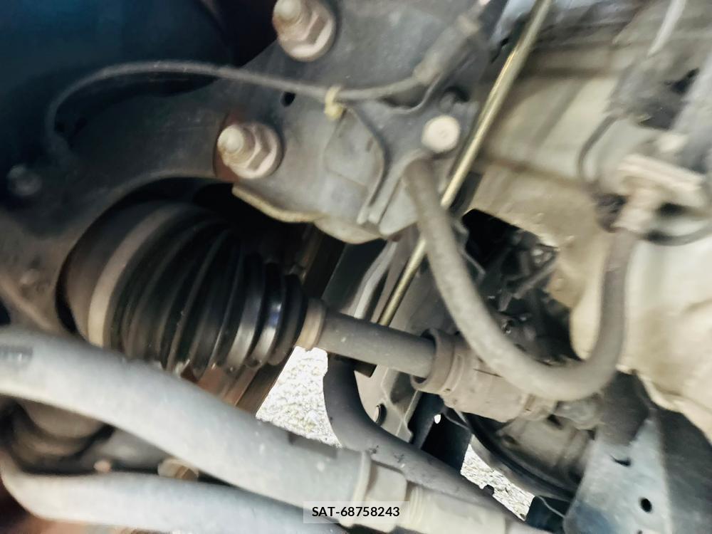 Toyota SIENTA 2019-09 8711425-33