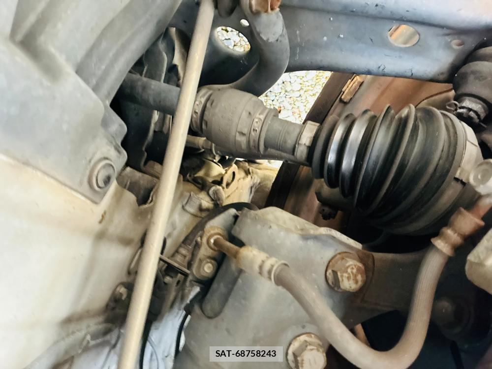 Toyota SIENTA 2019-09 8711425-34