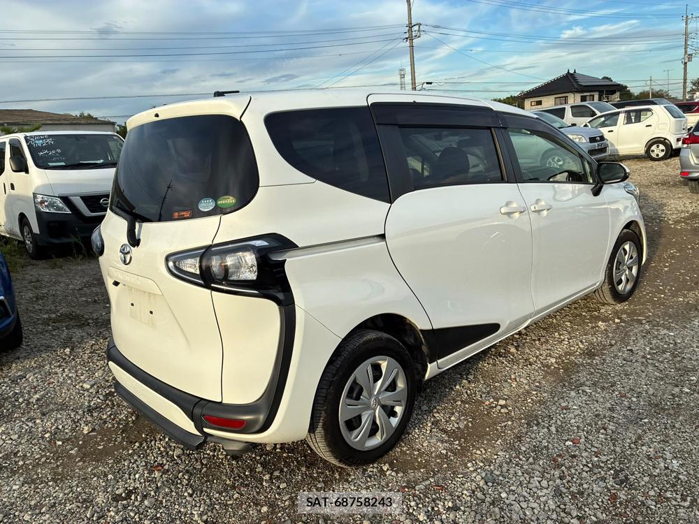 Toyota SIENTA 2019-09 8711425-4