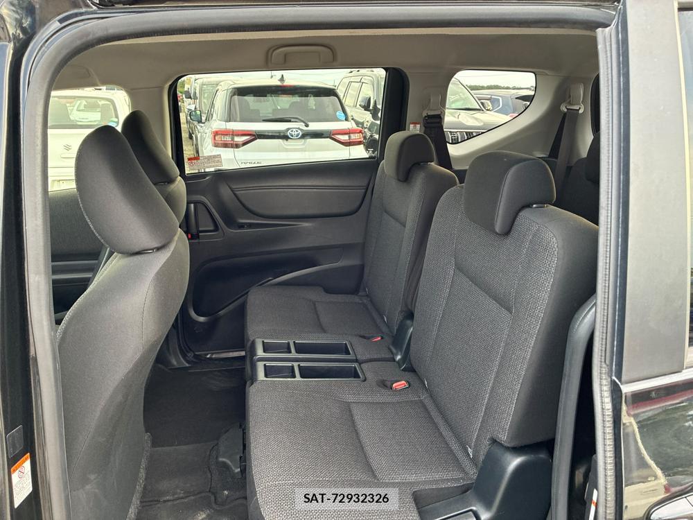 Toyota SIENTA 2019-06 8684887-9