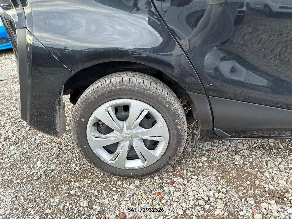 Toyota SIENTA 2019-06 8684887-27