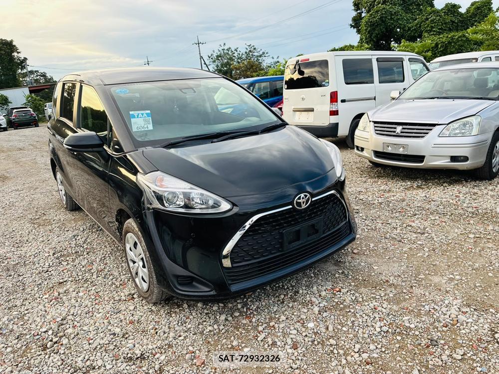 Toyota SIENTA 2019-06 8684887-6