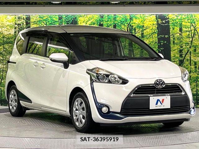 Toyota SIENTA 2015-12 8831569-15