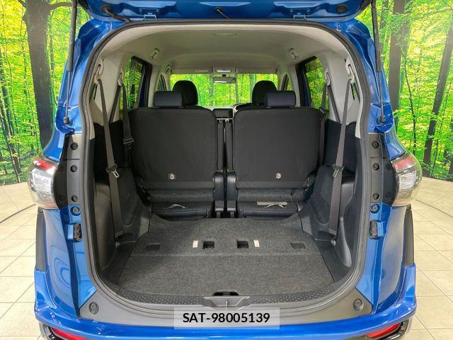 Toyota SIENTA 2016-12 8831579-9