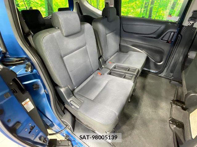 Toyota SIENTA 2016-12 8831579-7
