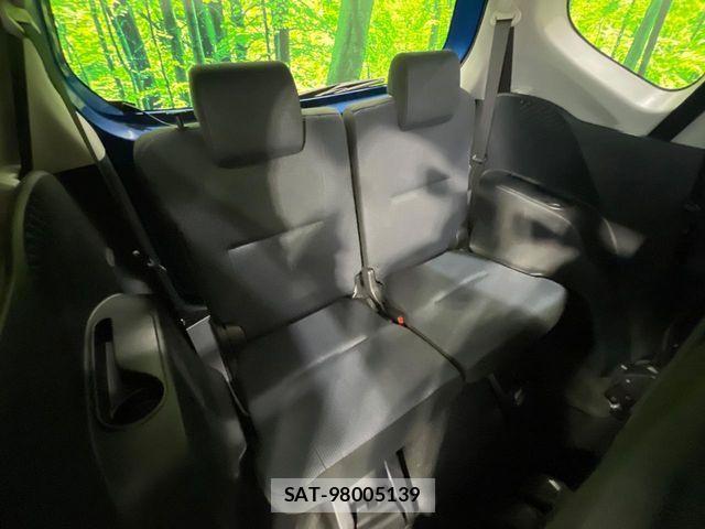 Toyota SIENTA 2016-12 8831579-8