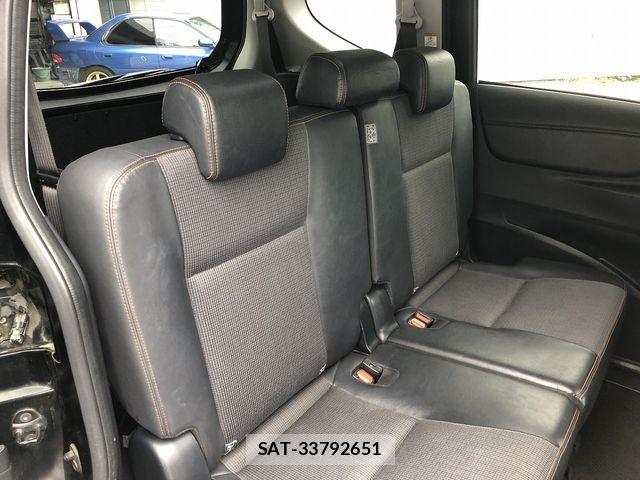 Toyota SIENTA 2017-09 8831591-15
