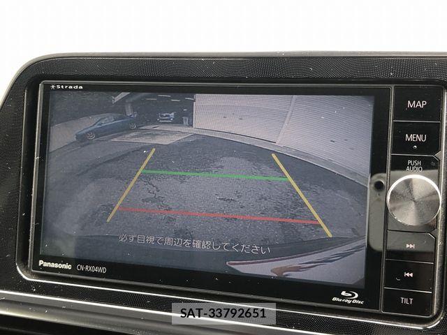 Toyota SIENTA 2017-09 8831591-26