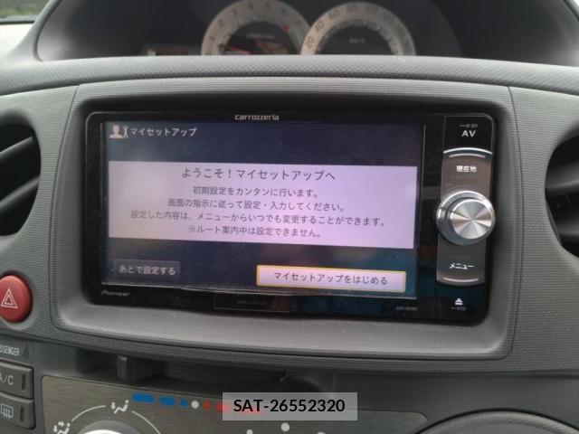 Toyota SIENTA 2011-07 8831592-16