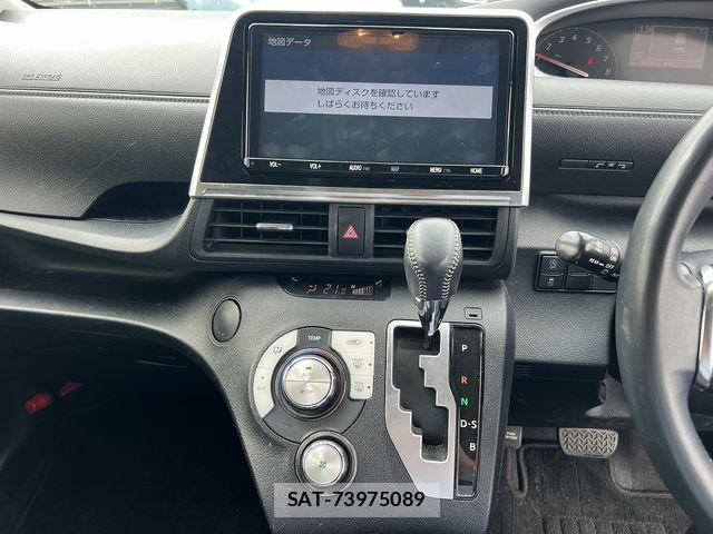 Toyota SIENTA 2021-09 8831570-9