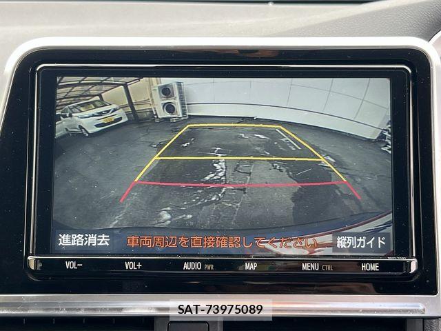 Toyota SIENTA 2021-09 8831570-10