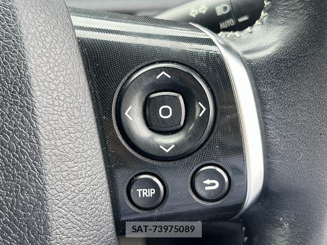 Toyota SIENTA 2021-09 8831570-12