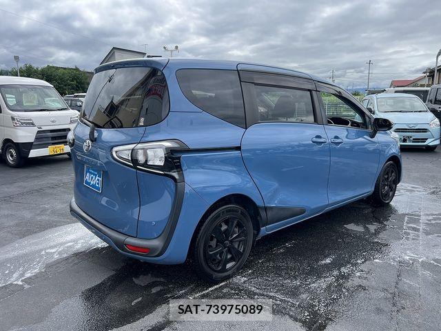 Toyota SIENTA 2021-09 8831570-3