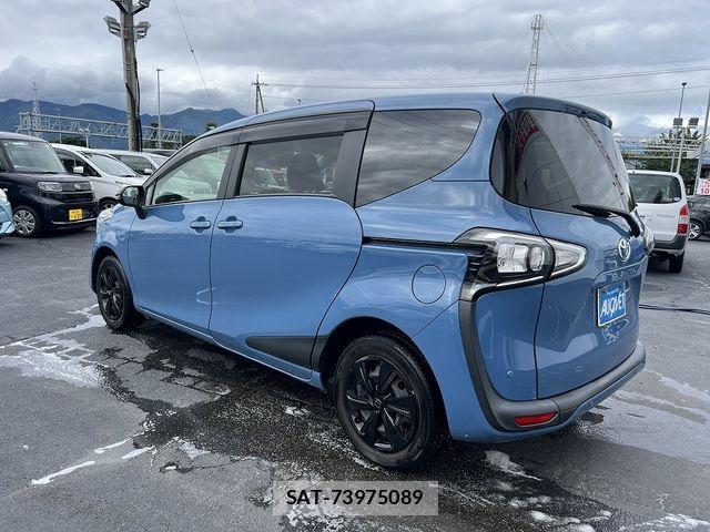 Toyota SIENTA 2021-09 8831570-5