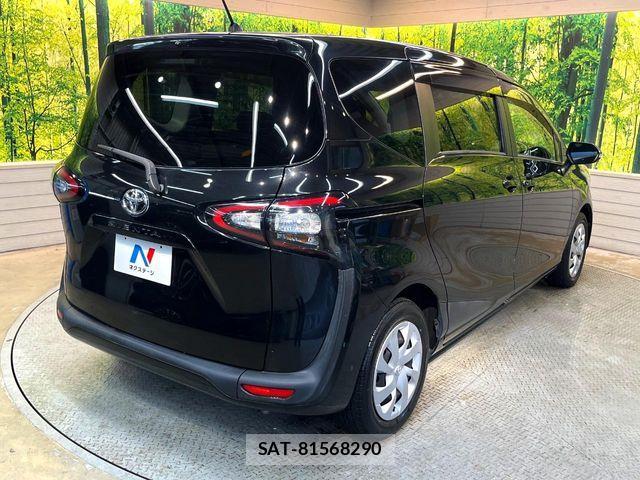 Toyota SIENTA 2016-03 8831561-17