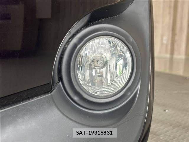 Toyota SIENTA 2018-01 8831580-22