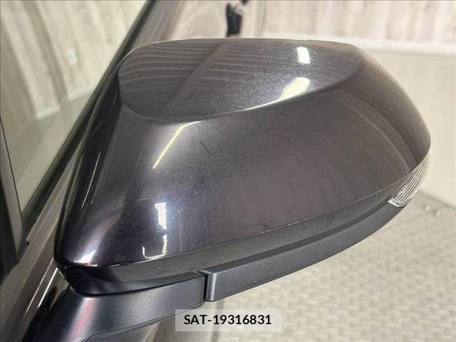 Toyota SIENTA 2018-01 8831580-25