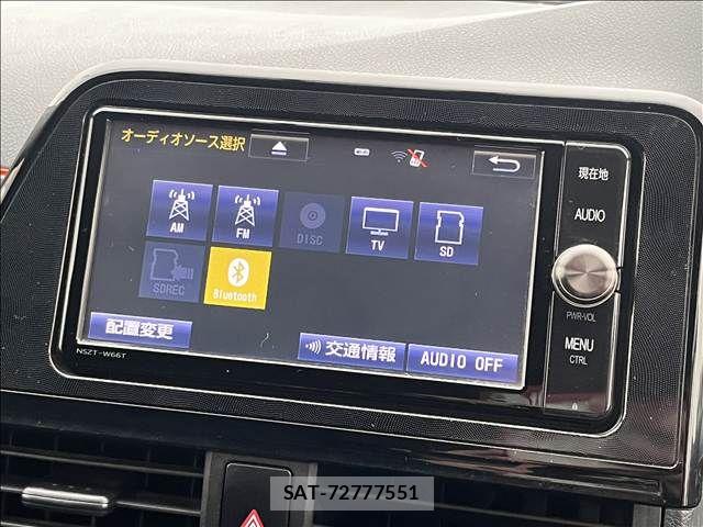 Toyota SIENTA 2017-03 8831590-17